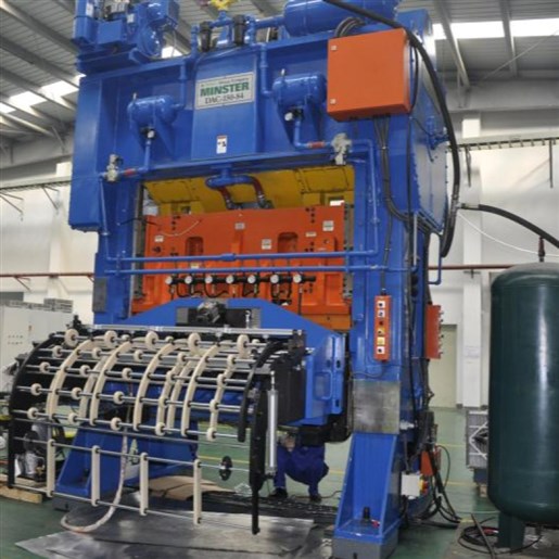 ماشین تولید قوطی فلزی دو تکه ، سه تکه