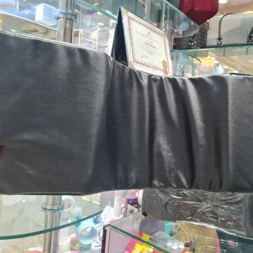 زیر سری برای کاشت مژه