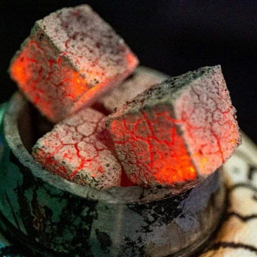 زغال حبه نارگیل پسته