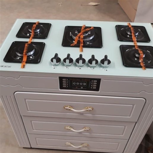 اجاق گاز کابینت دار