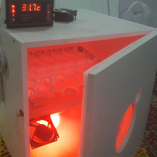 دستگاه جوجه کشی42تایی اتوماتیک پی وی سی