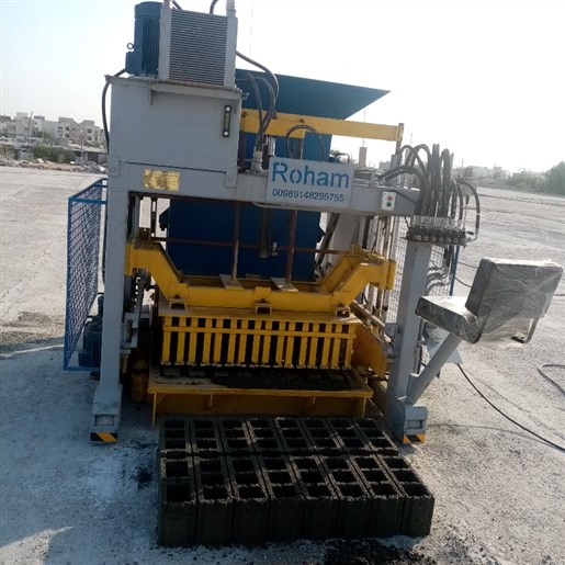 دستگاه بلوک زن 12 قالبه طرح زنیت آلمان