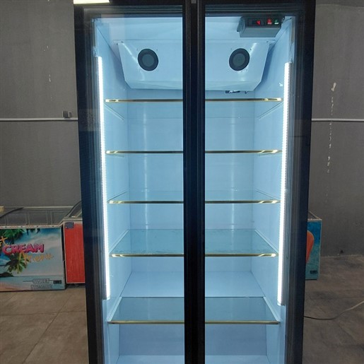 یخچال ویترینی ایستاده