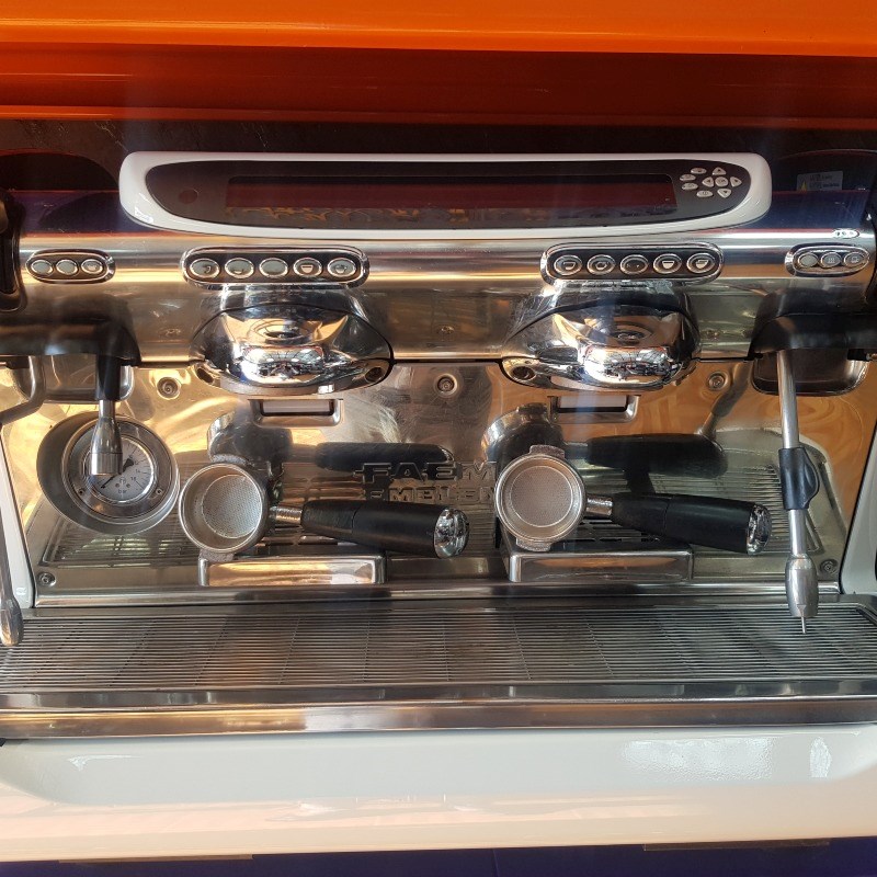 دستگاه اسپرسو ساز قهوه ساز صنعتی