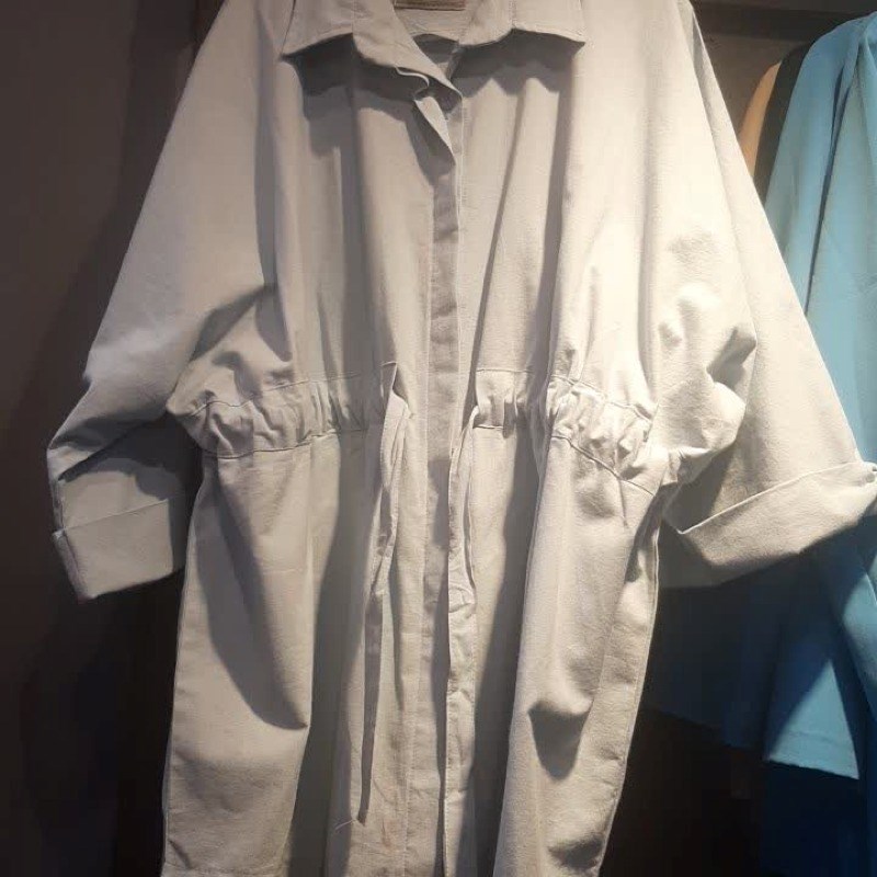 مانتو کمری جلو دکمه دار