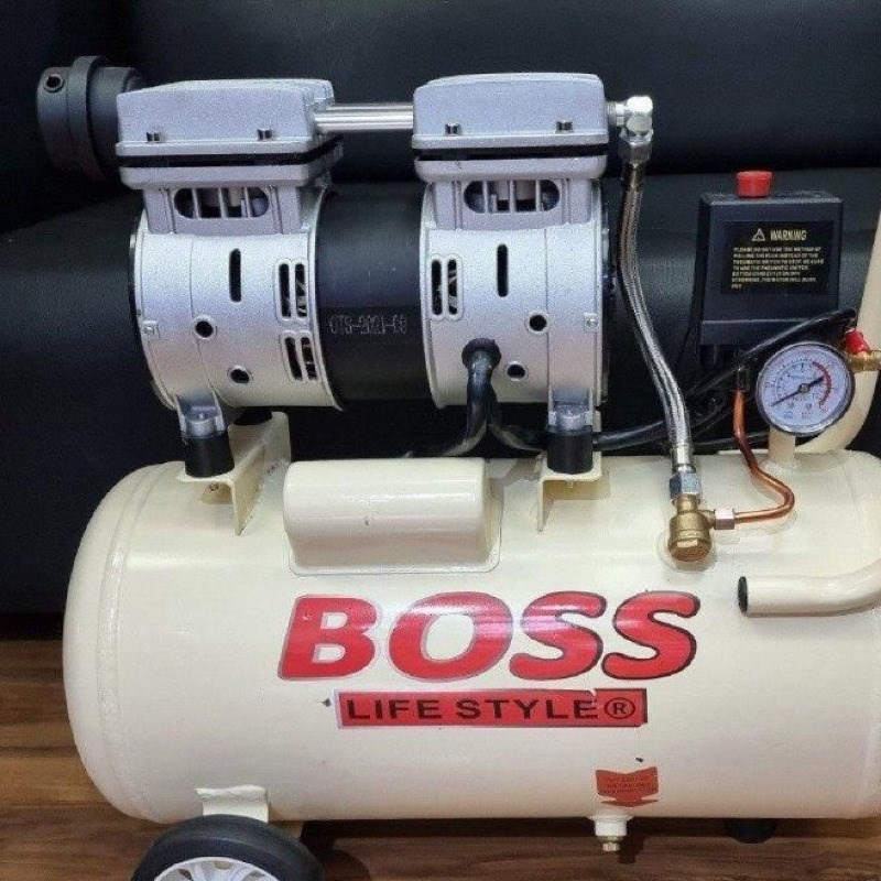 پمپ باد ۳۰ لیتری سایلنت باس