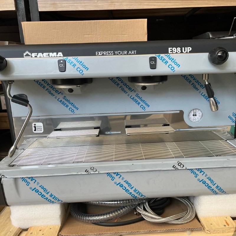 اسپرسوساز دو گروپ فائما e98