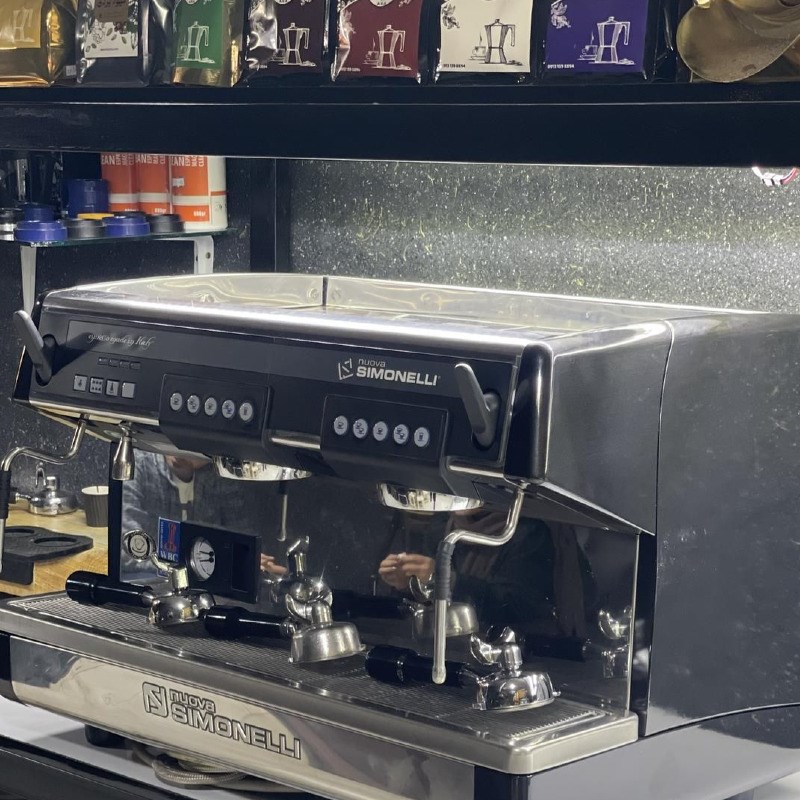 قهوه ساز صنعتی سیمونلی دو گروپ