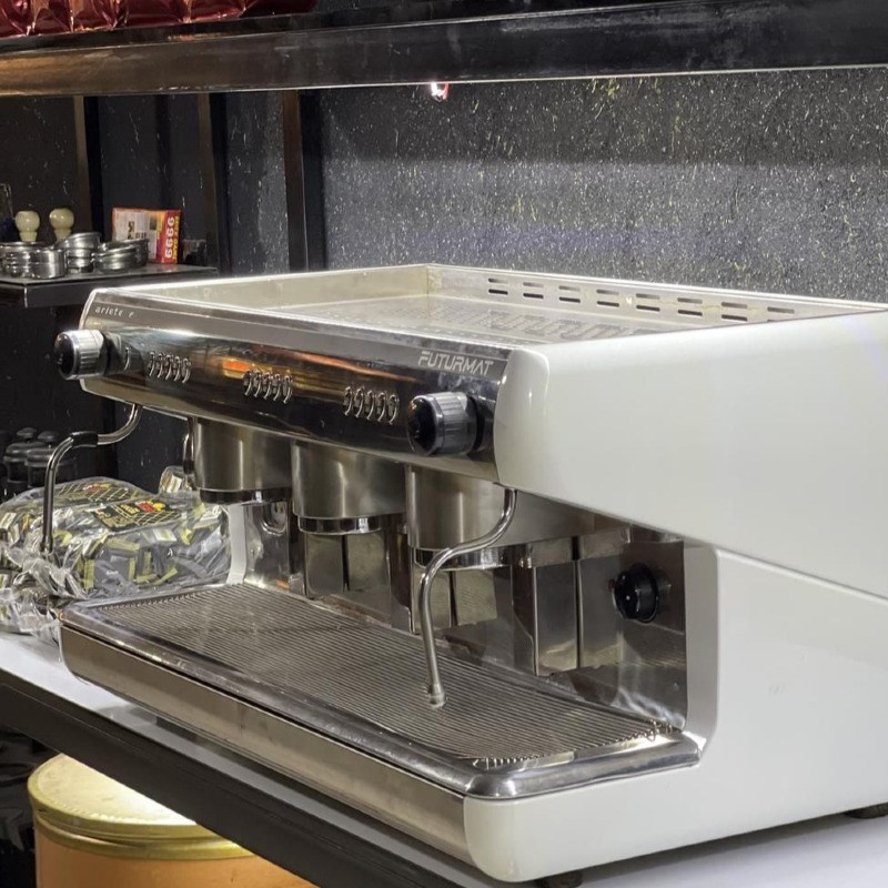 قهوه ساز صنعتی ۳ گروپ فوتورمت