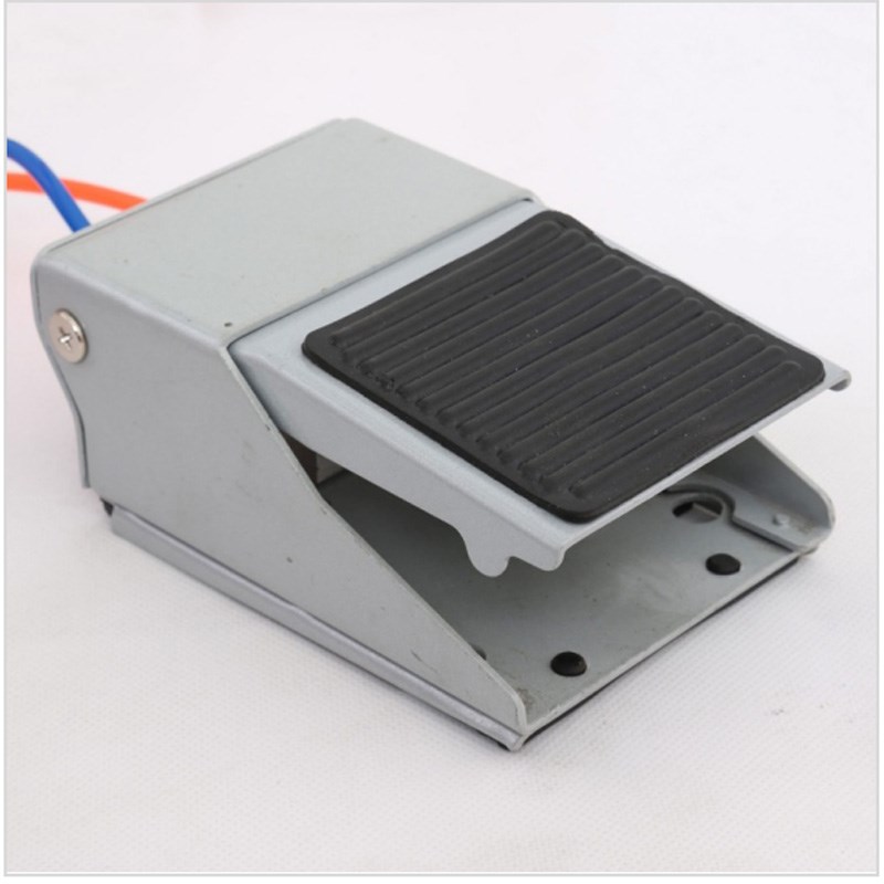 دستگاه پرکن مایعات فول پنوماتیک کد KM-A02P