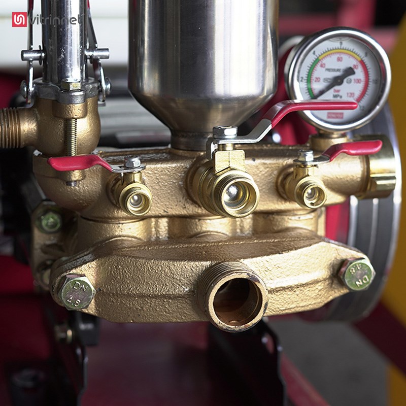 سمپاش 100 لیتری فرغونی با موتور طرح هوندا چین و پیستونی 45 و شلنگ 50 متری و لانس ترک