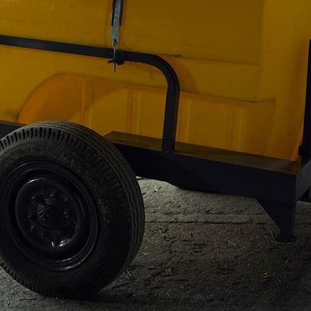 سمپاش 1000 لیتری لانس دار با پمپ برتولینی مدل 16673