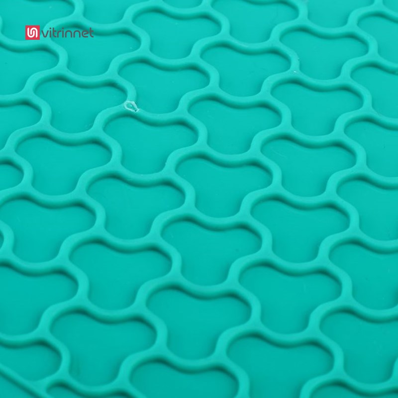 بشقاب مسافرتي Quechua مدل MH100