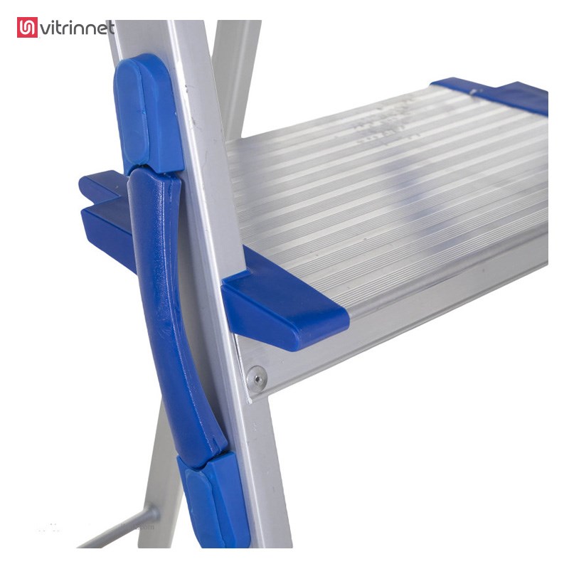 نردبان 8 پله هایلوکس-کد3624